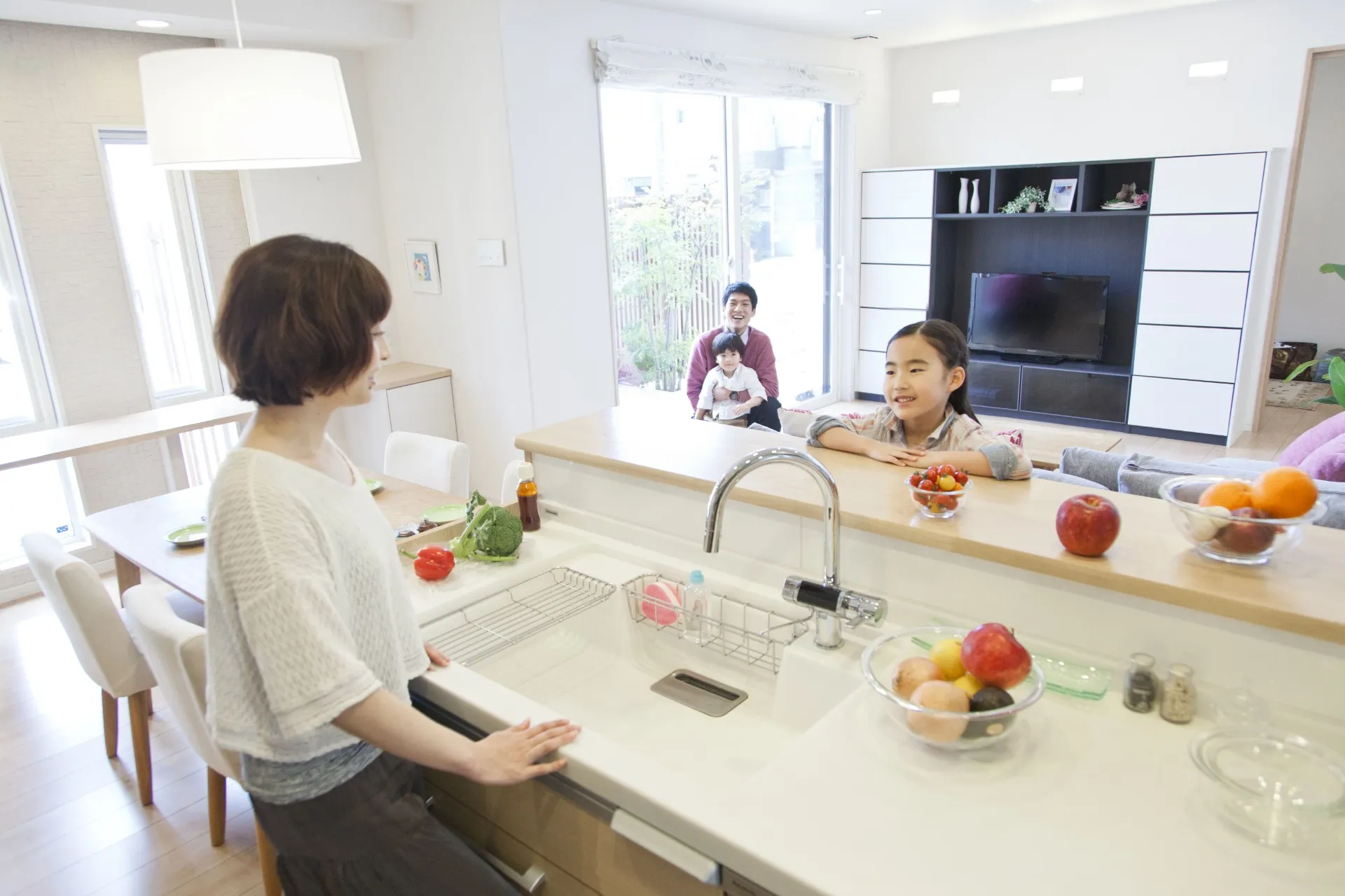 タイパと家事ラクを実現する注文住宅の間取り術