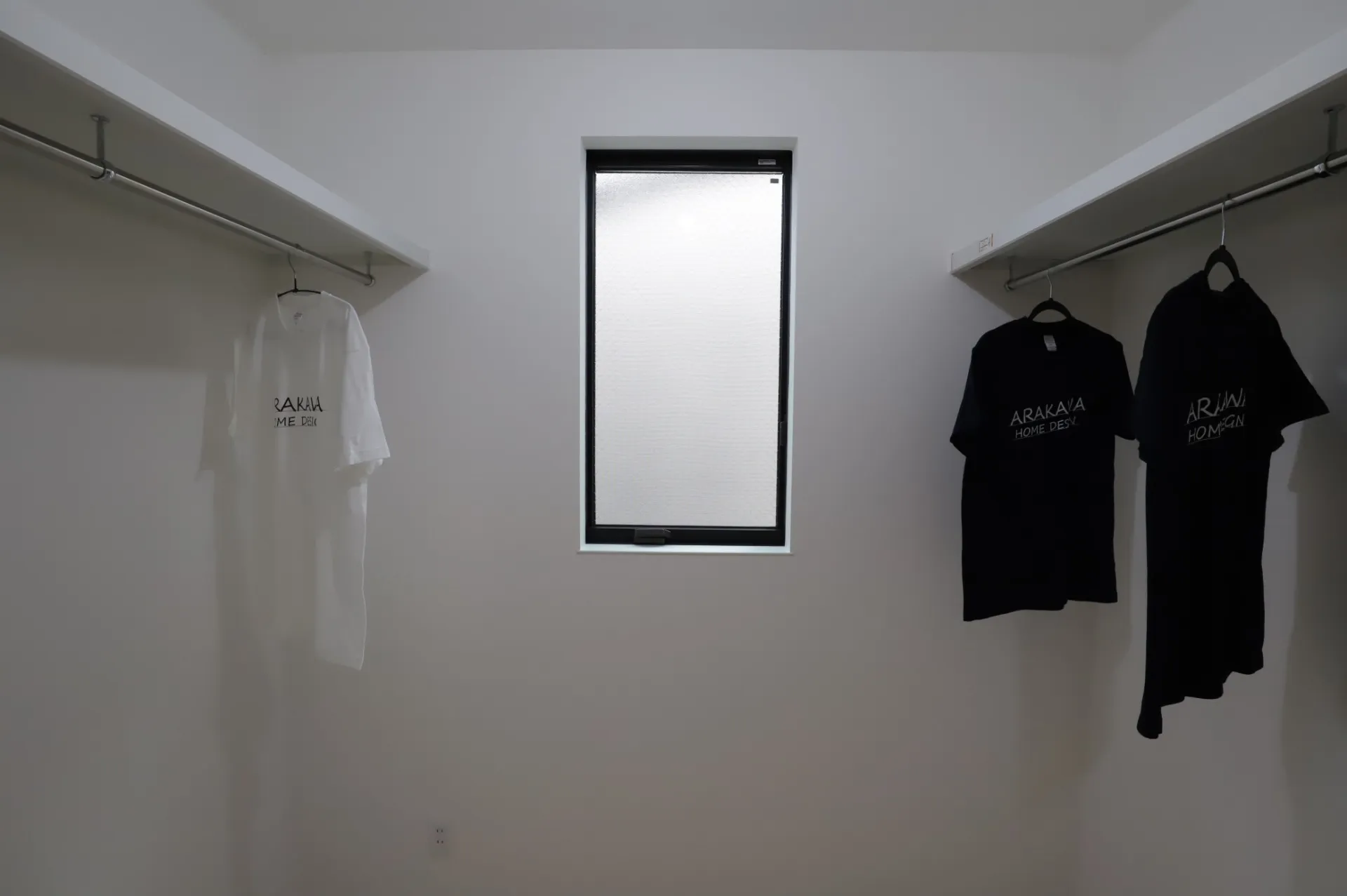 注文住宅で迷わない！ウォークインクローゼットVS壁面収納の選び方