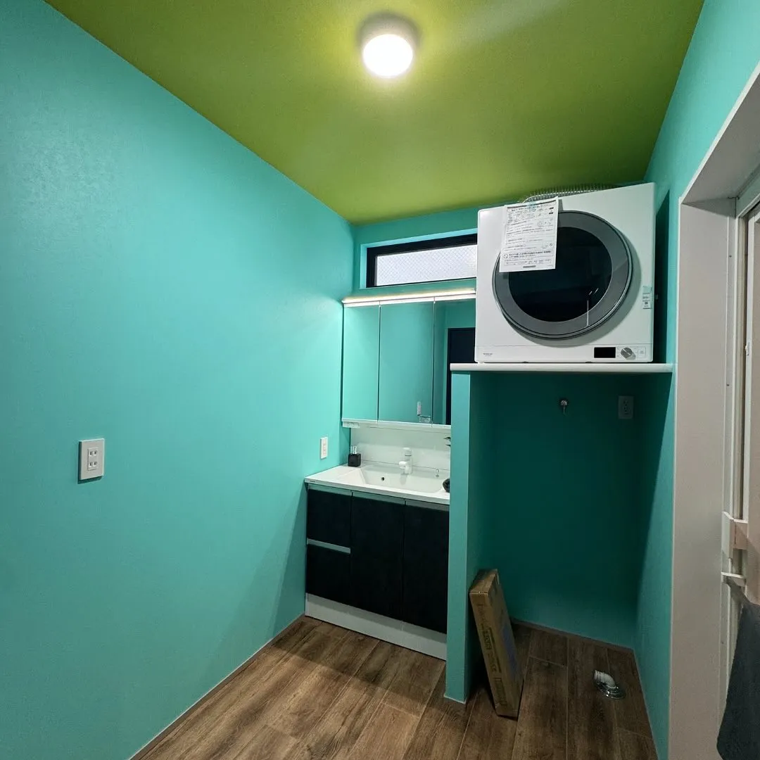 注文住宅の楽しみって壁紙にもあります